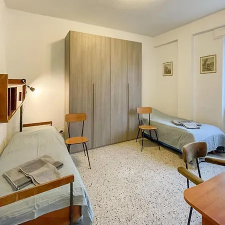 - Da 1 A 8 Ospiti - Torre, Parco E Divertimento