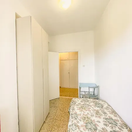 - Da 1 A 8 Ospiti - Torre, Parco E Divertimento Apartamento Pisa